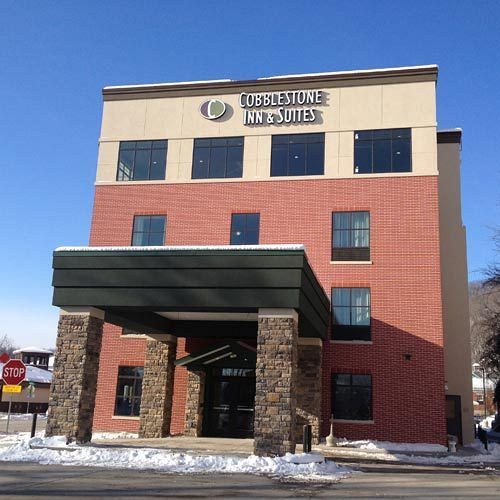 Cobblestone Inn & Suites - Marquette Exterior photo